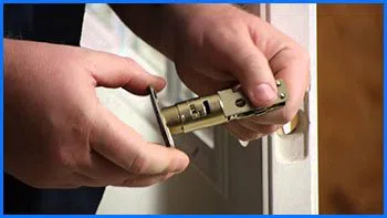 Teaneck Locksmith Service Teaneck, NJ 201-762-6062 - 6-door-repair
